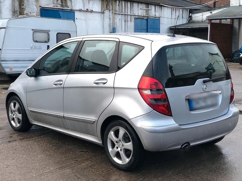Gebraucht Mercedes A180 109 PS (80 kW) 2005 Grau Kleinwagen