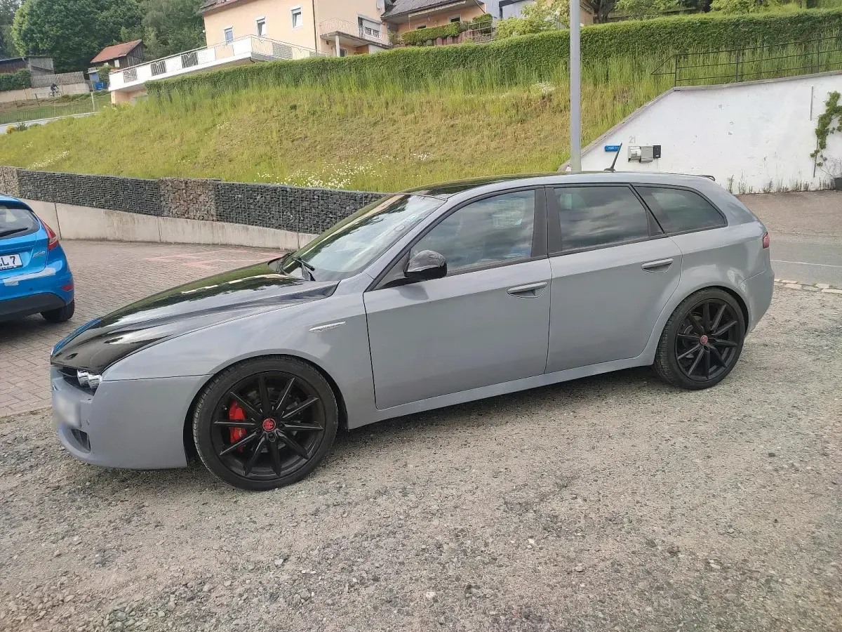 Occasion Alfa Romeo 159 175 ch (128 kW) 2009 Gris Break