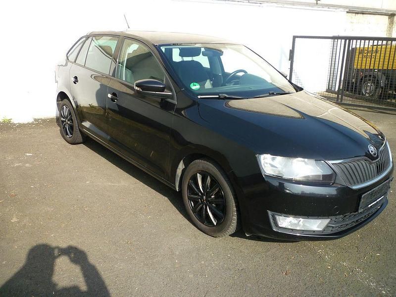Gebraucht Skoda Rapid 90 PS (66 kW) 2017 Schwarz Kleinwagen