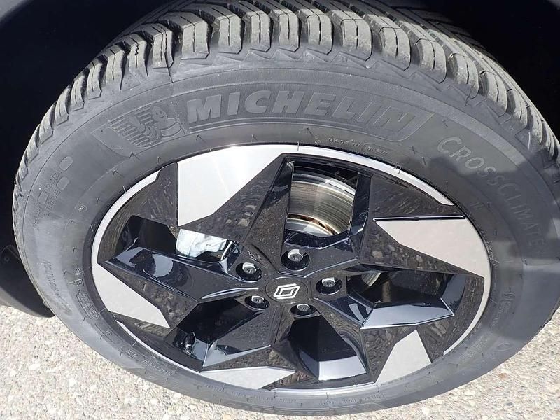 Neu Renault Captur Techno 141 PS (103 kW) 2026 Ironblau metallic, black pear SUV