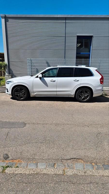 Weiß Gebraucht 2016 Volvo XC90 Momentum SUV | 25.100 € (Teuer) - Bild 1/4