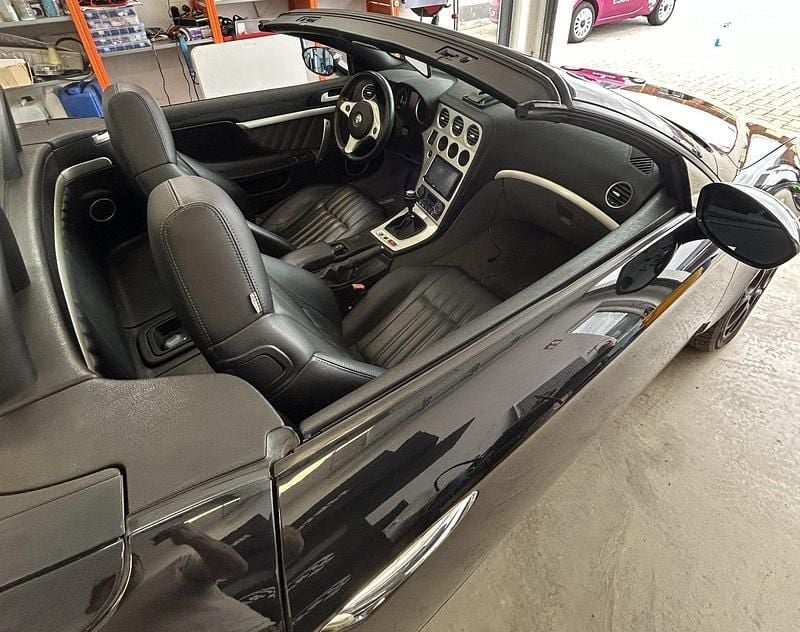 Gebraucht Alfa Romeo Spider 260 PS (191 kW) 2007 Schwarz Cabrio