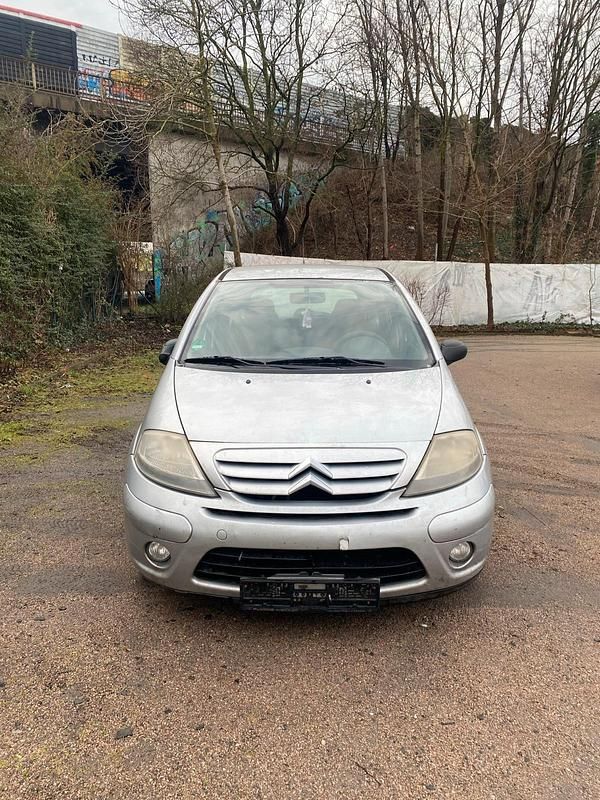 Silber Gebraucht 2008 Citroën C3 Kleinwagen | 750 € (Fairer Preis) - Bild 1/4