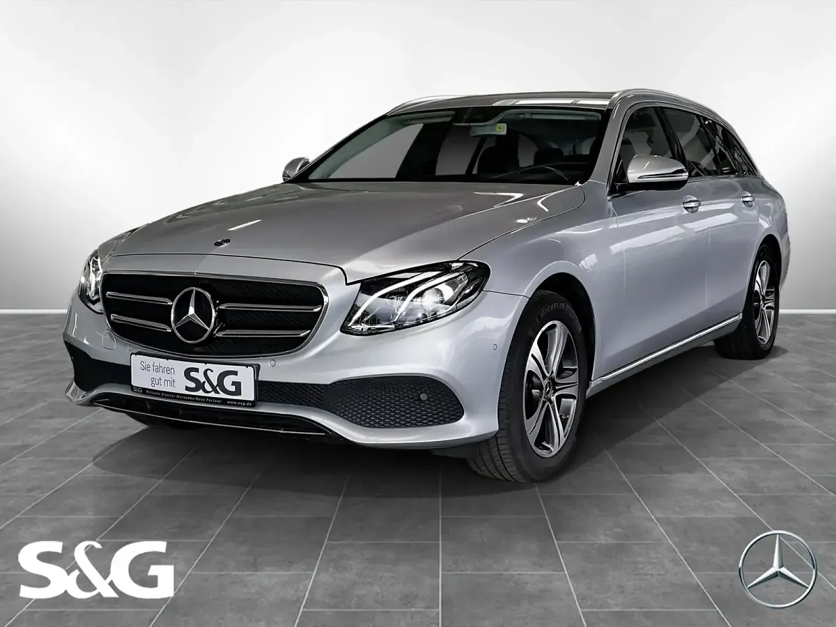 Gebraucht Mercedes E220 Avantgarde 194 PS (142 kW) 2019 Kombi