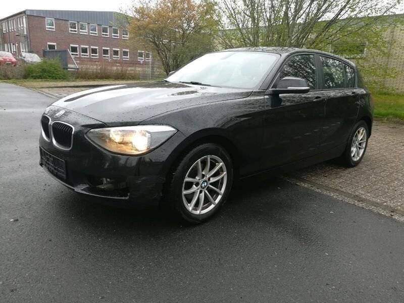 Schwarz Gebraucht 2013 BMW 116 Kleinwagen | 4.990 € (Superpreis) - Bild 1/4
