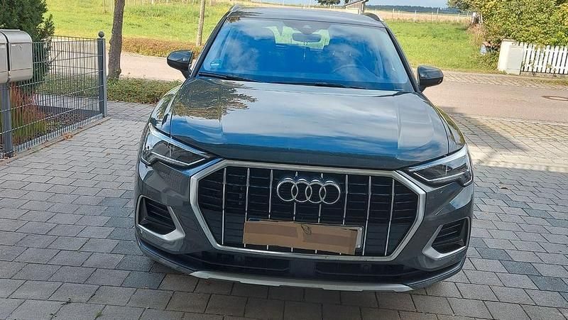 Gebraucht Audi Q3 Advanced 150 PS (110 kW) 2020 Grau SUV