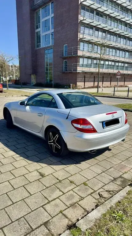 Gebraucht Mercedes SLK200 163 PS (119 kW) 2005 Silber Cabrio