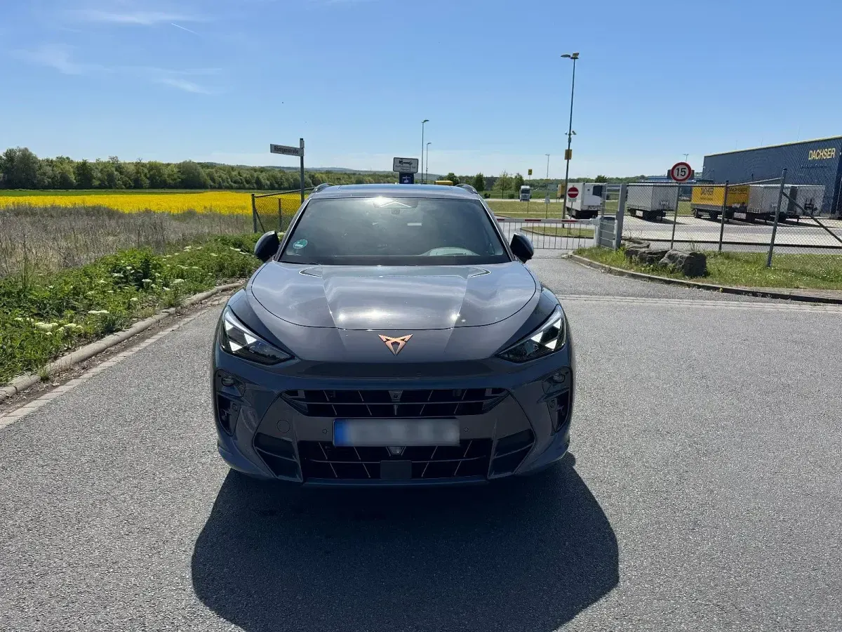 Gebraucht Cupra Terramar VZ 265 PS (194 kW) 2024 Grau SUV