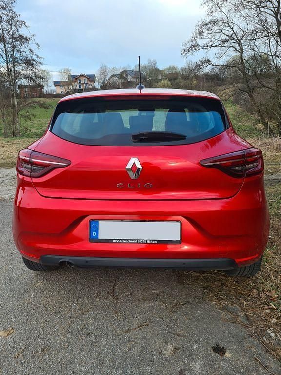 Gebraucht Renault Clio V Zen 91 PS (66 kW) 2021 Rot Limousine