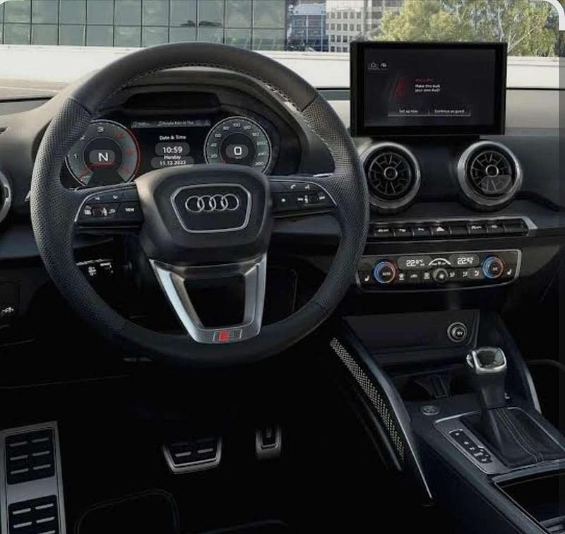 Gebraucht Audi Q2 Advanced 116 PS (85 kW) 2024 SUV