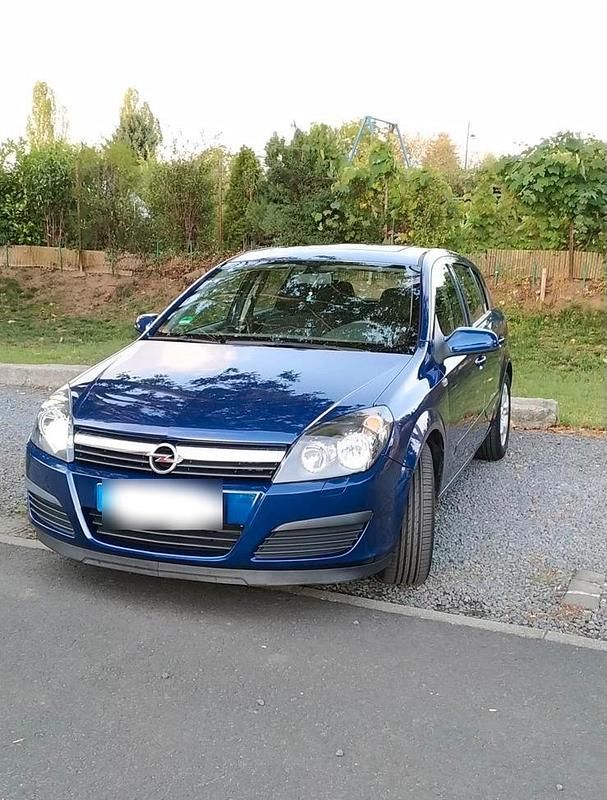 Gebraucht Opel Astra 105 PS (77 kW) 2006 Blau Limousine