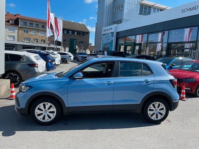 Gebraucht VW T-Cross 95 PS (69 kW) 2025 Clear blue metallic SUV