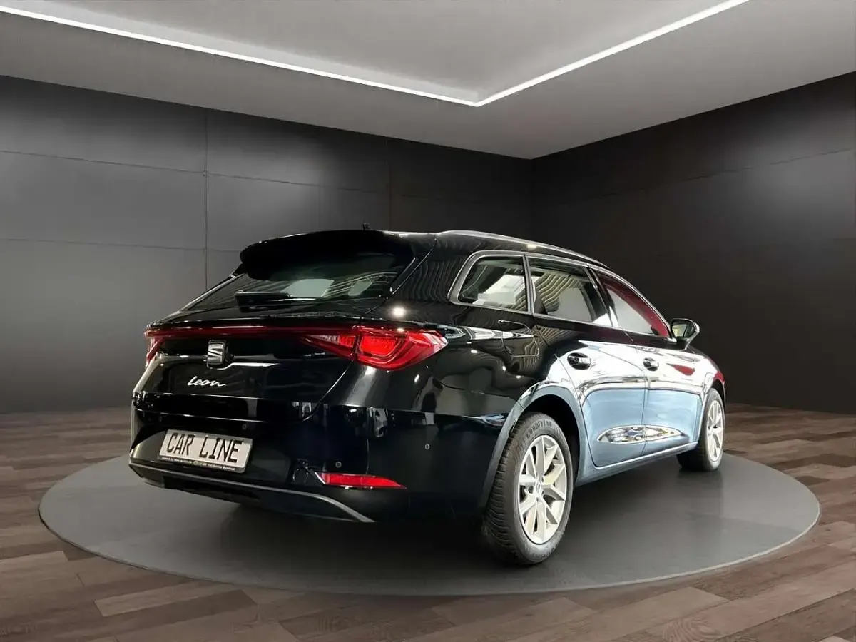 Gebraucht Seat Leon Style 150 PS (110 kW) 2021 Schwarz Kombi