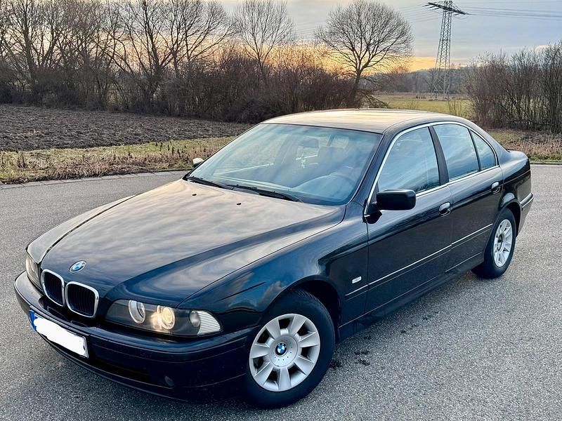 Gebraucht BMW 525 192 PS (141 kW) 2001 Schwarz Limousine