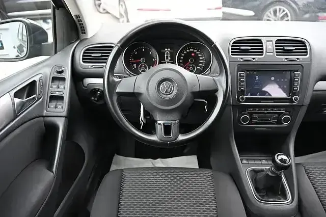 Gebraucht VW Golf VI 110 PS (80 kW) 2009 Blau Kleinwagen