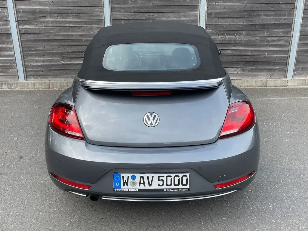 Occasion VW Beetle Sound 105 ch (77 kW) 2017 Gris Citadine