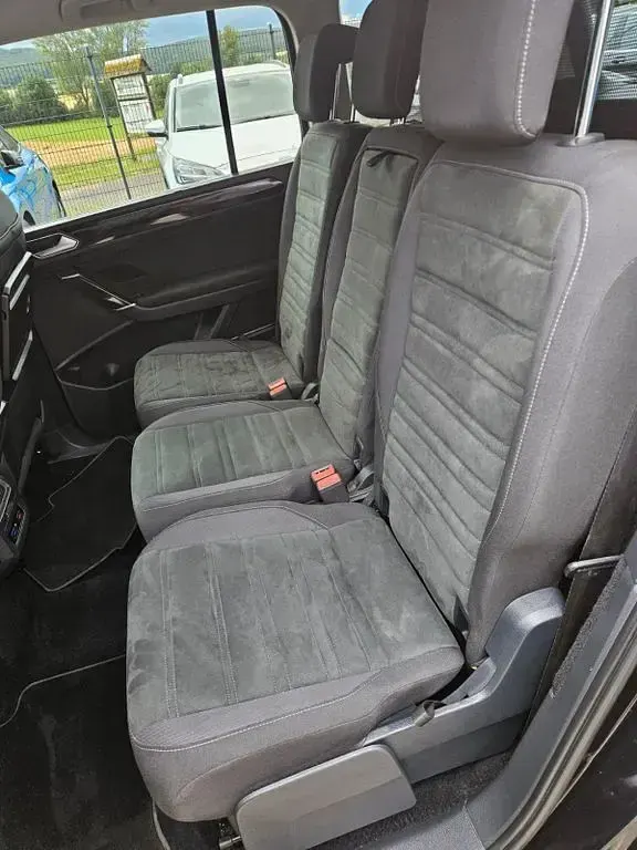 Gebraucht VW Touran Highline 150 PS (110 kW) 2016 Van / Kleinbus