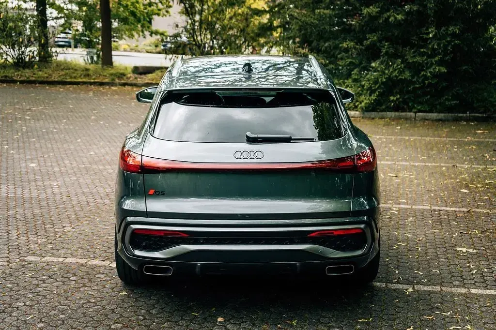 Gebraucht Audi Q5 Sport 204 PS (150 kW) 2025 Grau SUV