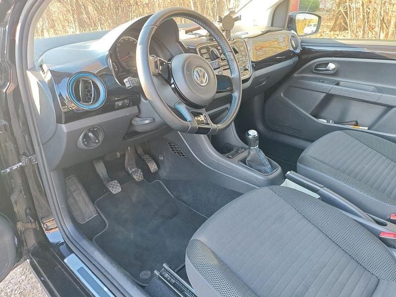Gebraucht VW up! Cup 60 PS (44 kW) 2014 Schwarz Kleinwagen