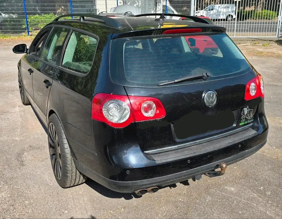 Gebraucht VW Passat 140 PS (102 kW) 2007 Schwarz Kombi
