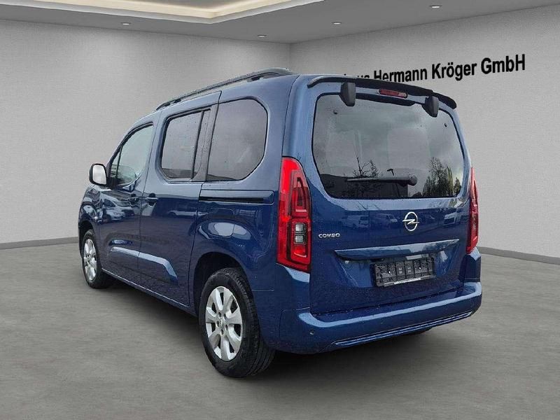 Gebraucht Opel Combo Ultimate 131 PS (96 kW) 2022 Ozean blau Van / Kleinbus