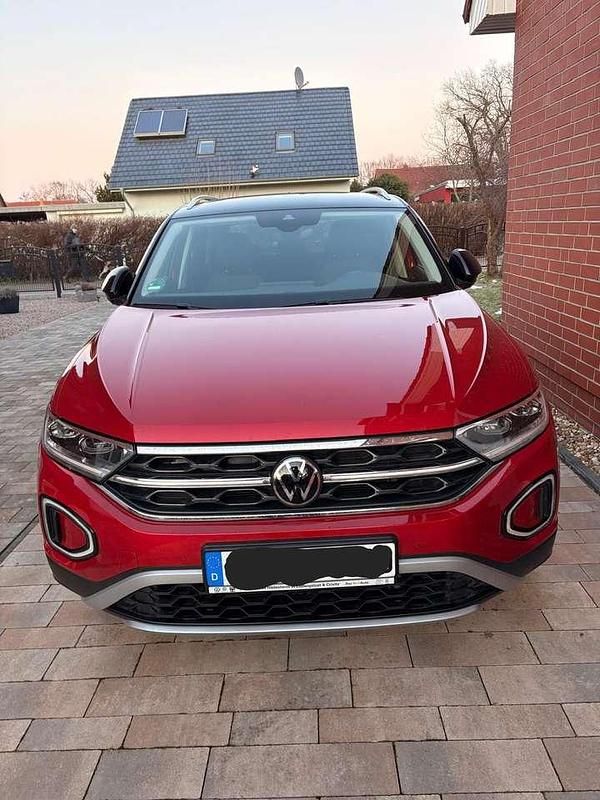 Gebraucht VW T-Roc Style 150 PS (110 kW) 2022 Rot SUV
