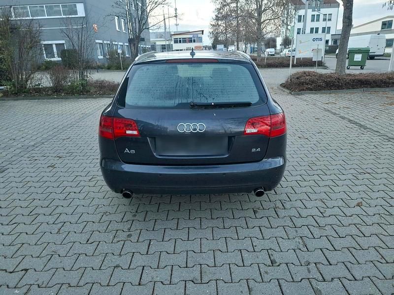 Gebraucht Audi A6 177 PS (130 kW) 2005 Schwarz Kombi