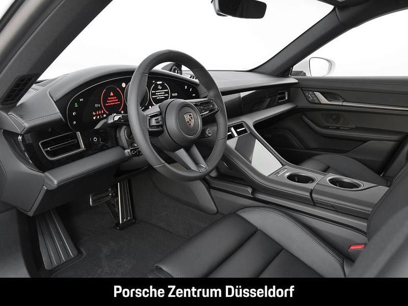 Second-hand Porsche Taycan 4S 439 kW (598 CP) 2024 Alb Berlinǎ