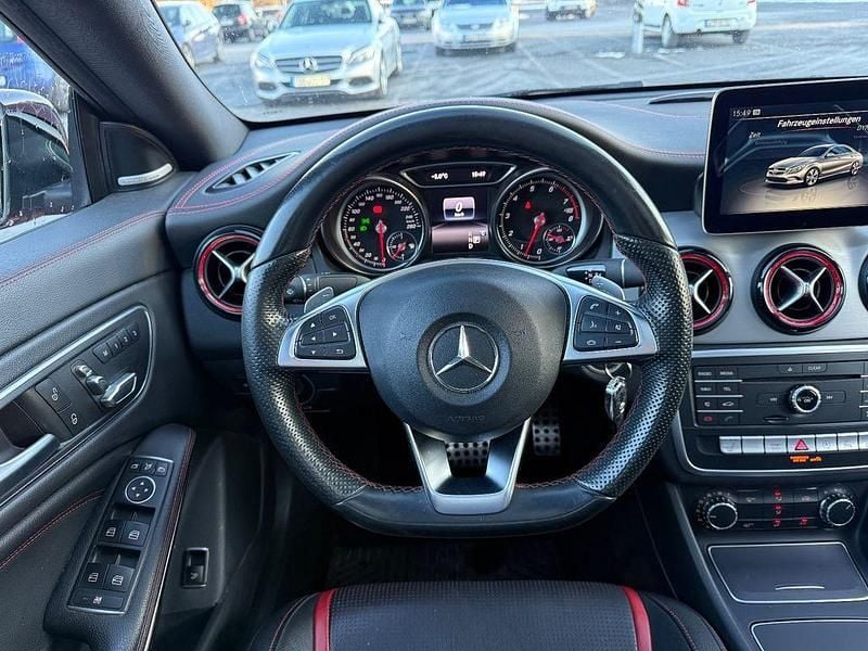 Gebraucht Mercedes CLA250 AMG 218 PS (160 kW) 2016 Rot Limousine