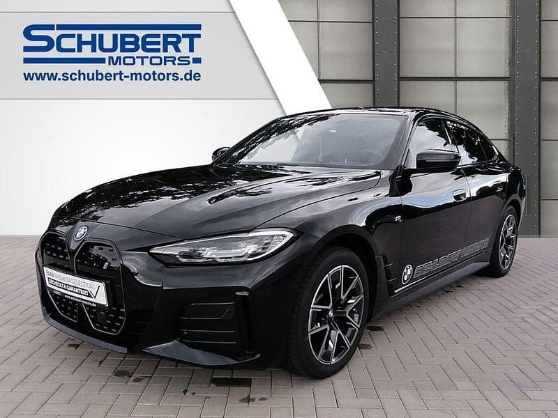 Black sapphire metallic Gebraucht 2023 BMW i4 M Sport Limousine | 39.790 € (Fairer Preis) - Bild 1/4