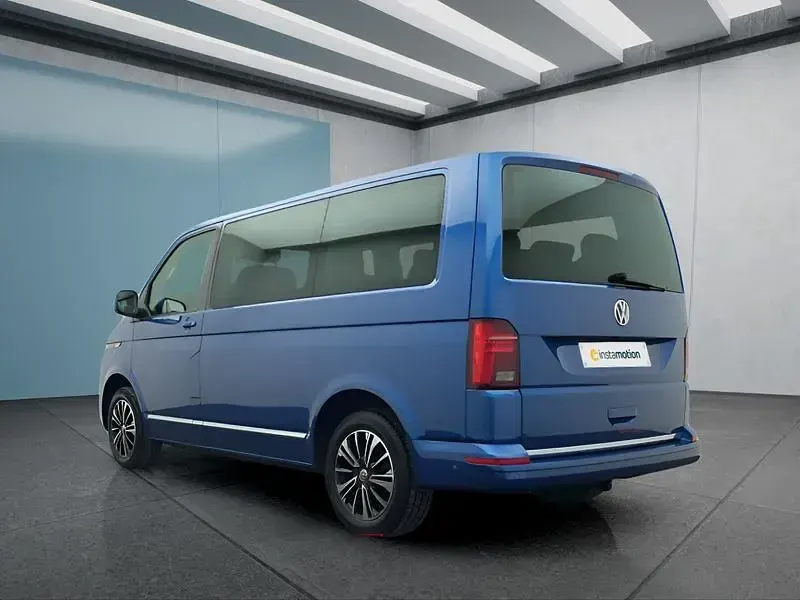 Gebraucht VW Multivan 204 PS (150 kW) 2024 Blau Van / Kleinbus