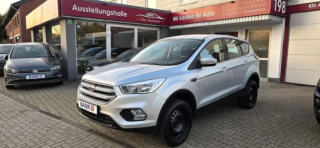 Gebraucht Ford Kuga Trend 150 PS (110 kW) 2018 SUV