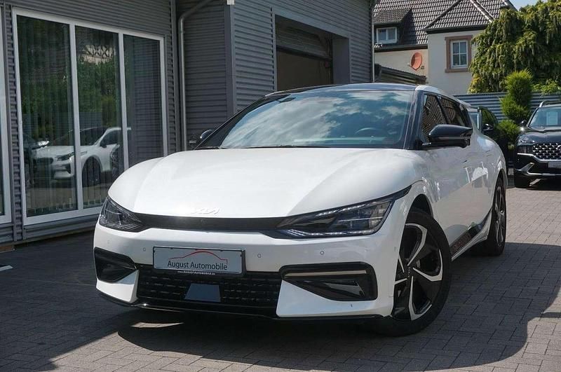 Weiß Gebraucht 2022 Kia EV6 3 SUV | 35.100 € (Fairer Preis) - Bild 1/3