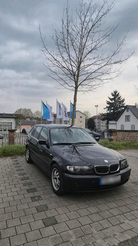 Second-hand BMW 320 150 CP (110 kW) 2005 Negru Break
