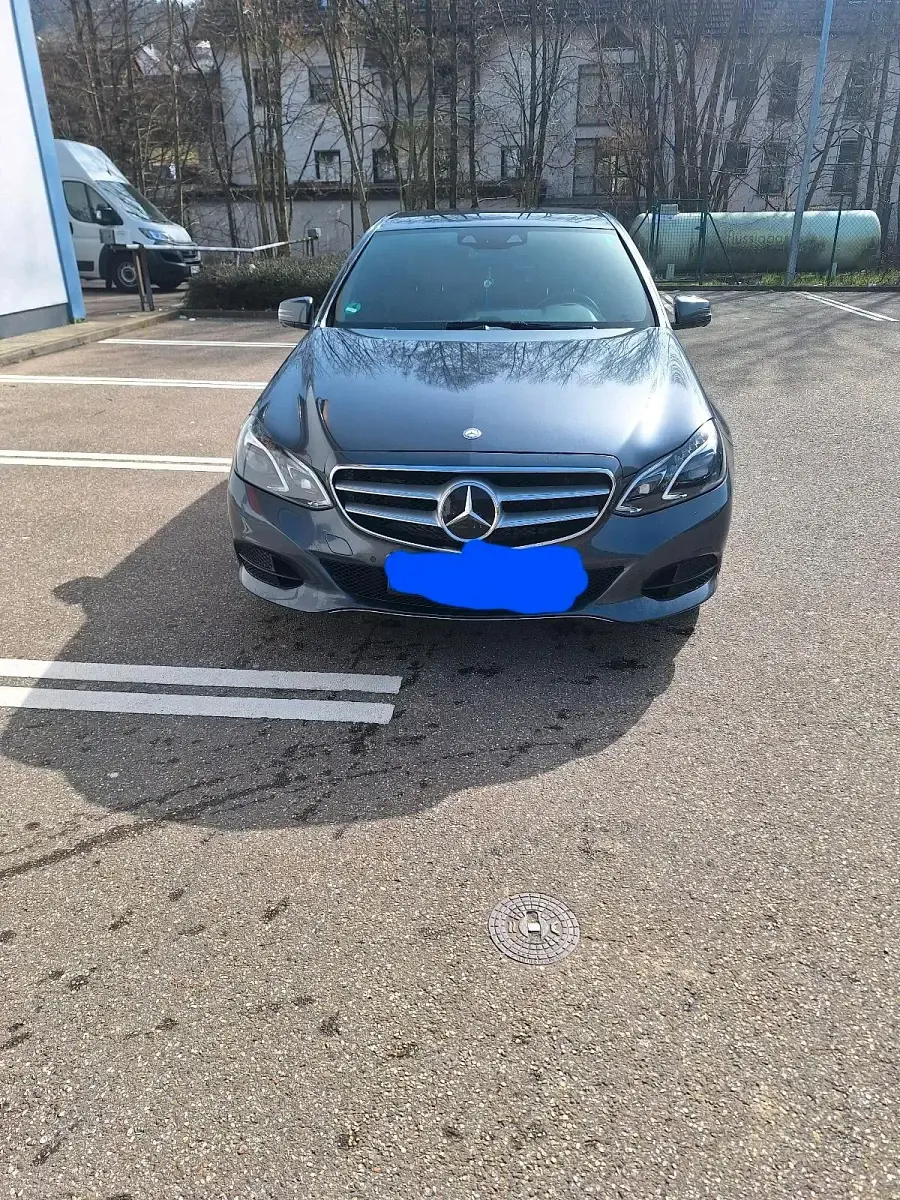 Gebraucht Mercedes E350 258 PS (189 kW) 2015 Grau Limousine
