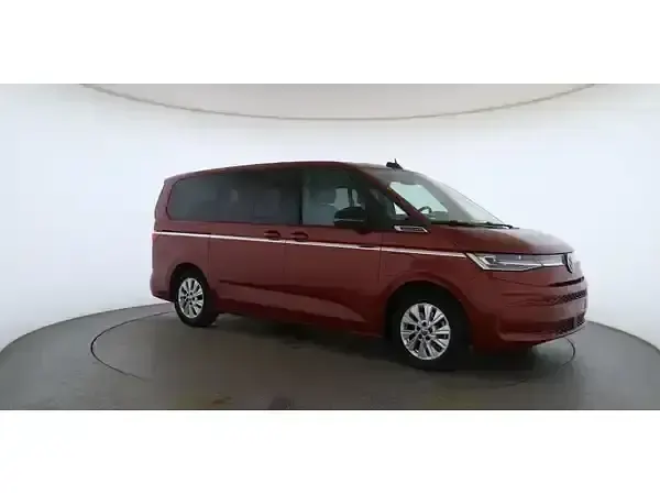 Gebraucht VW Multivan 245 PS (180 kW) 2025 Fortanarot metallic Van / Kleinbus