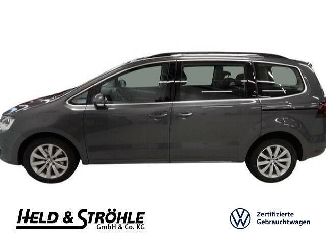 Indiumgrau metallic Gebraucht 2021 VW Sharan Comfortline Van / Kleinbus | 29.990 € (Etwas zu teuer) - Bild 1/2