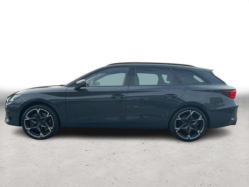 Neu Cupra Leon VZ 333 PS (244 kW) 2025 Blau Limousine