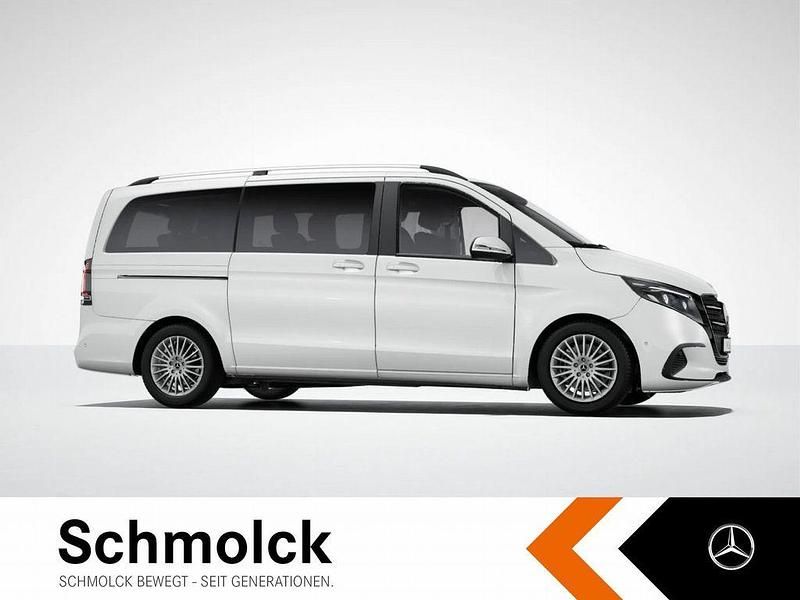Gebraucht Mercedes V220 Style 163 PS (119 kW) 2025 Weiß Van / Kleinbus