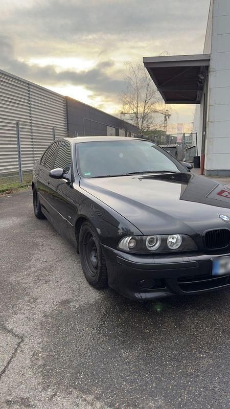 Gebraucht BMW 520 M Sport 150 PS (110 kW) 2000 Schwarz Limousine