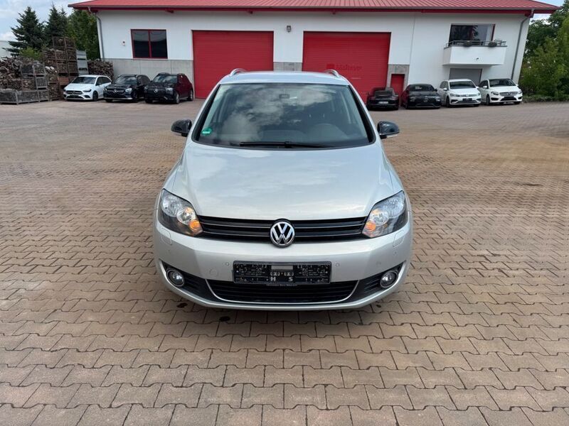 Gold Gebraucht 2011 VW Golf Plus Cross Style Van / Kleinbus | 6.300 € (Guter Preis) - Bild 1/4