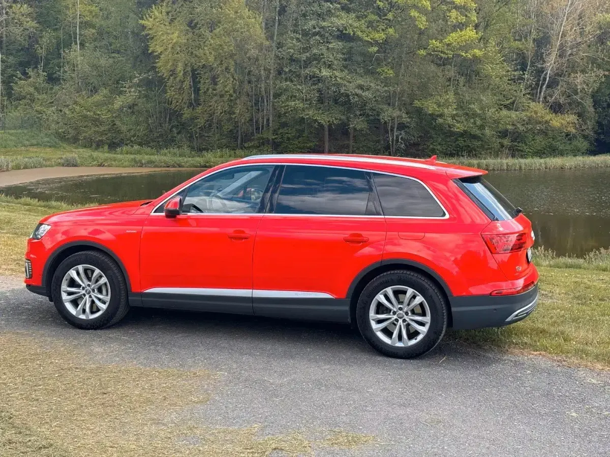 Gebraucht Audi Q7 258 PS (189 kW) 2016 Rot SUV