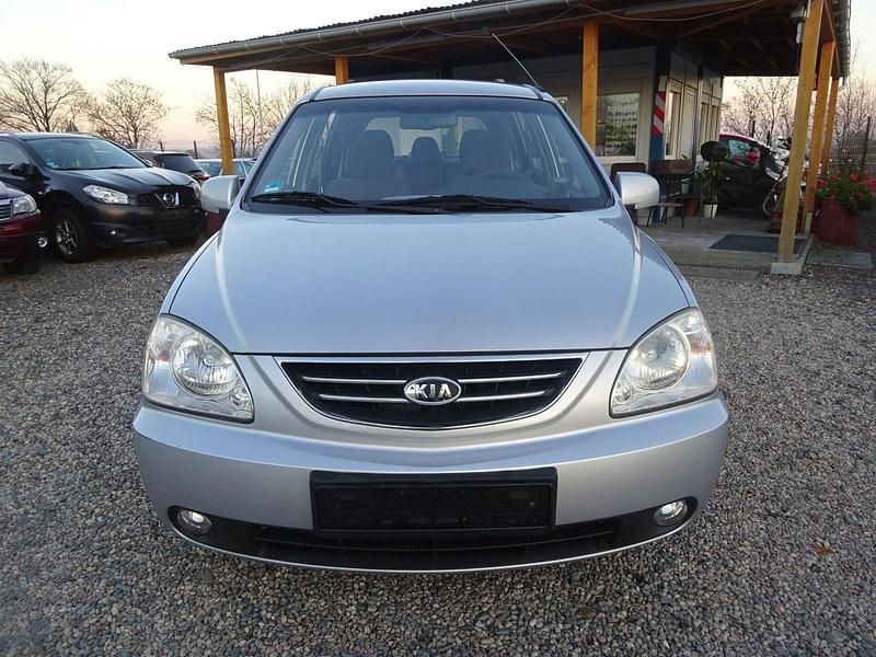 Gebraucht Kia Carens EX 139 PS (102 kW) 2006 Silber Van / Kleinbus