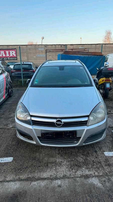 Gebraucht Opel Astra 135 PS (99 kW) 2005 Silber Kombi