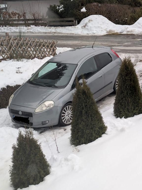 Gebraucht Fiat Punto Dynamic 95 PS (69 kW) 2006 Grau Kleinwagen