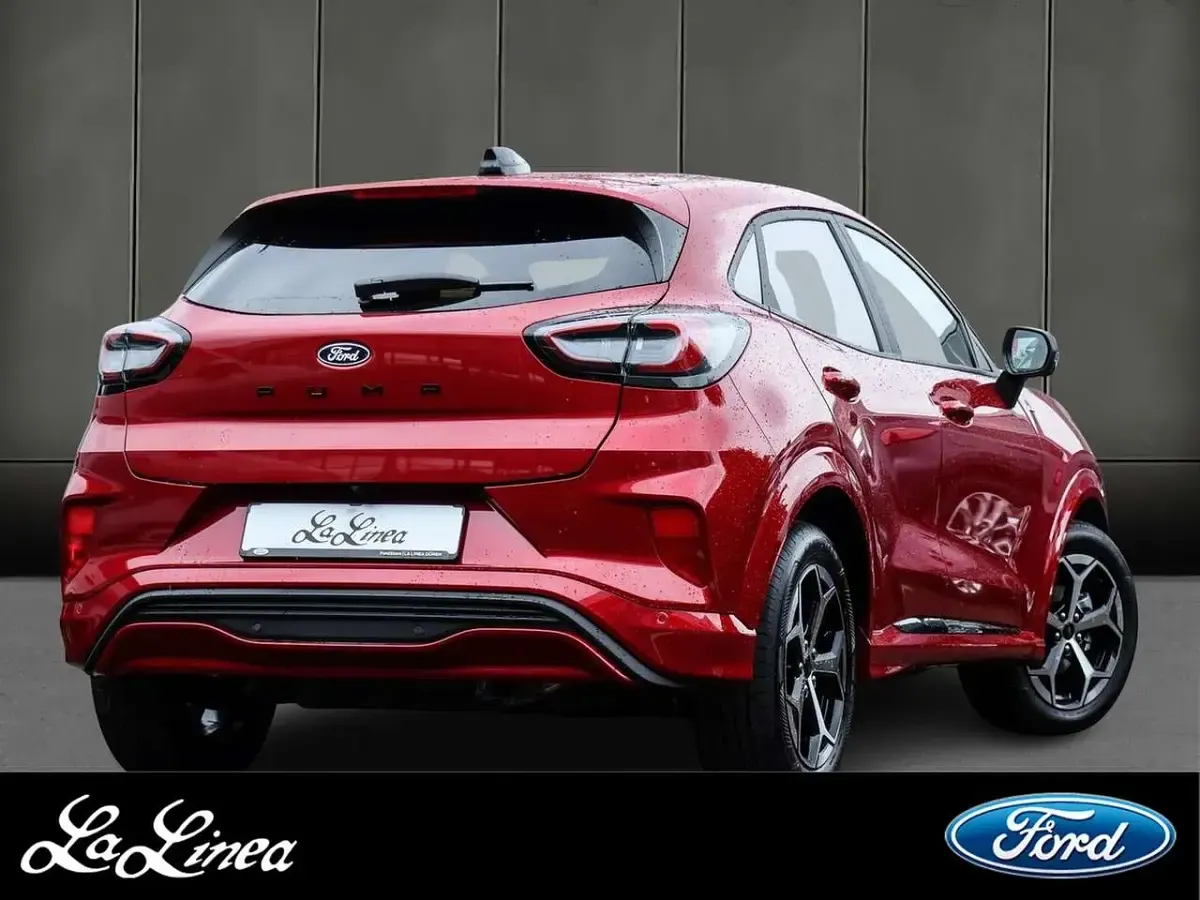 Gebraucht Ford Puma ST-Line 125 PS (91 kW) 2025 Rot SUV
