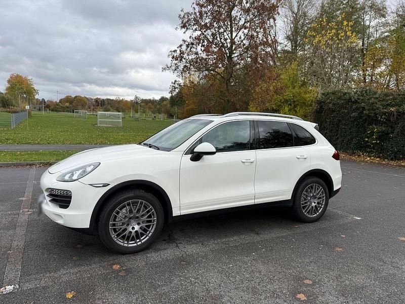 Gebraucht Porsche Cayenne S 400 PS (294 kW) 2010 Weiß SUV
