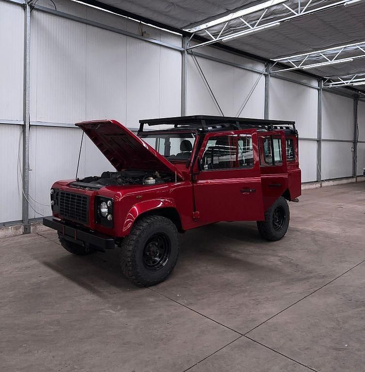 Gebraucht Land Rover Defender 122 PS (89 kW) 2013 Rot SUV