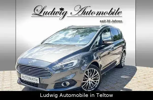 Second-hand Ford S-MAX S 239 CP (175 kW) 2015 Gri Monovolum