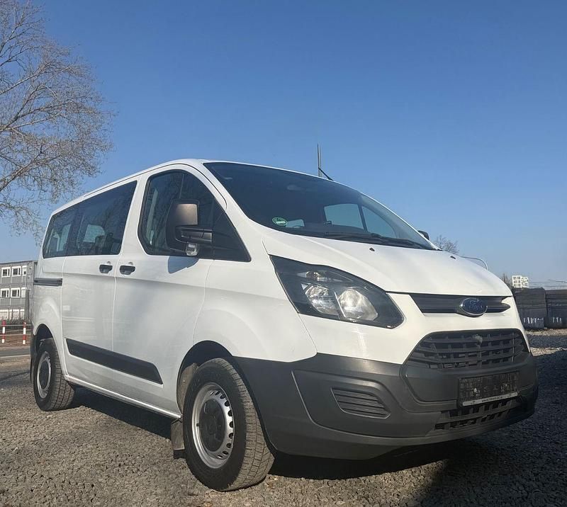 Gebraucht Ford Transit Custom 101 PS (74 kW) 2015 Weiß Kombi